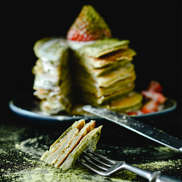 Matcha-Pancakes mit Erdbeere