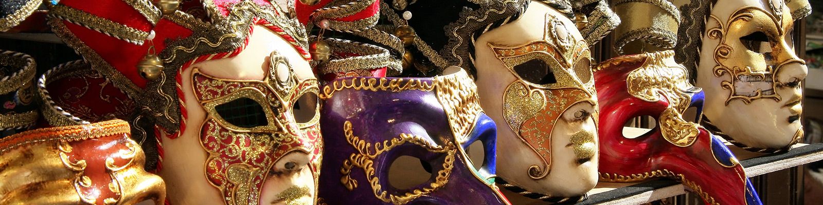 Verzierte venezianische Masken
